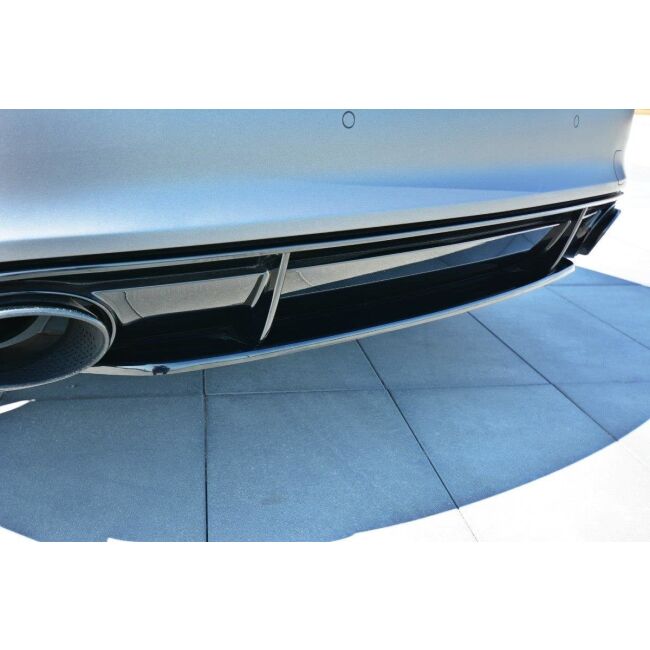 Maxton Design Mittlerer Heckdiffusor Ansatz für Audi RS7 Facelift schwarz Hochglanz