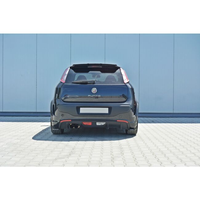 Maxton Design Heck Ansatz Flaps Diffusor passend für passend für Fiat Punto Evo Abarth schwarz Hochglanz schwarz Hochglanz