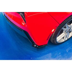 Maxton Design Heck Ansatz Flaps Diffusor V.1 / V1 für CHEVROLET CORVETTE C7  schwarz Hochglanz