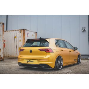 Maxton Design Mittlerer Heckdiffusor Ansatz für VW Golf 8 schwarz Hochglanz