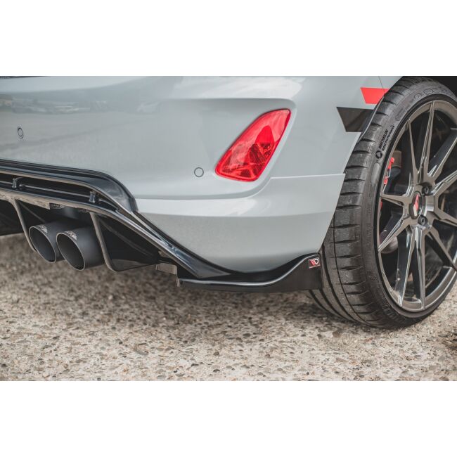 Maxton Design Heck Ansatz Flaps Diffusor V.2 / V2 für Ford FIesta Mk8 ST schwarz Hochglanz