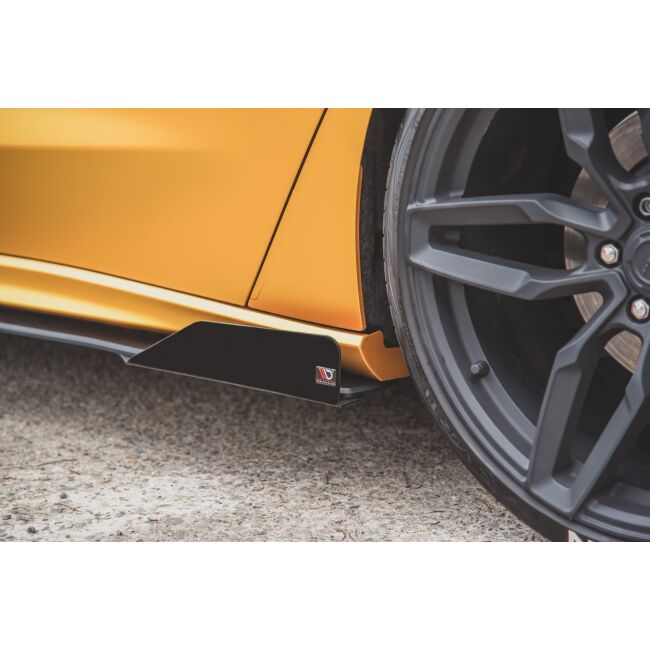 Maxton Design Side Flaps Ford Focus ST / ST-Line Mk4 schwarz Hochglanz