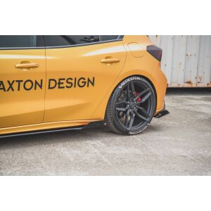 Maxton Design Robuste Racing Seitenschweller Ansatz für für + Flaps Ford Focus ST / ST-Line Mk4 schwarz Hochglanz