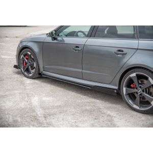 Maxton Design Robuste Racing Seitenschweller Ansatz für für + Flaps Audi RS3 8V Sportback schwarz Hochglanz