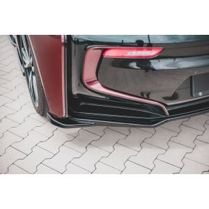 Maxton Design Mittlerer Heckdiffusor Ansatz für BMW i8 schwarz Hochglanz