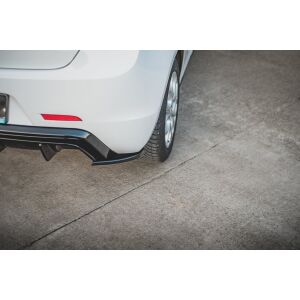 Maxton Design Heck Ansatz Flaps Diffusor V.3 / V3 für Alfa Romeo Giulietta Facelift schwarz Hochglanz