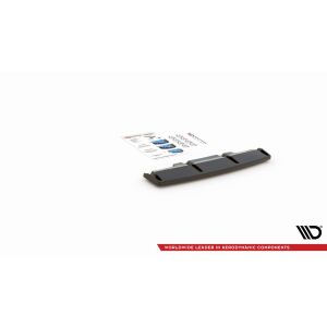 Maxton Design Mittlerer Heckdiffusor Ansatz für Volkswagen Golf R Mk8 schwarz Hochglanz