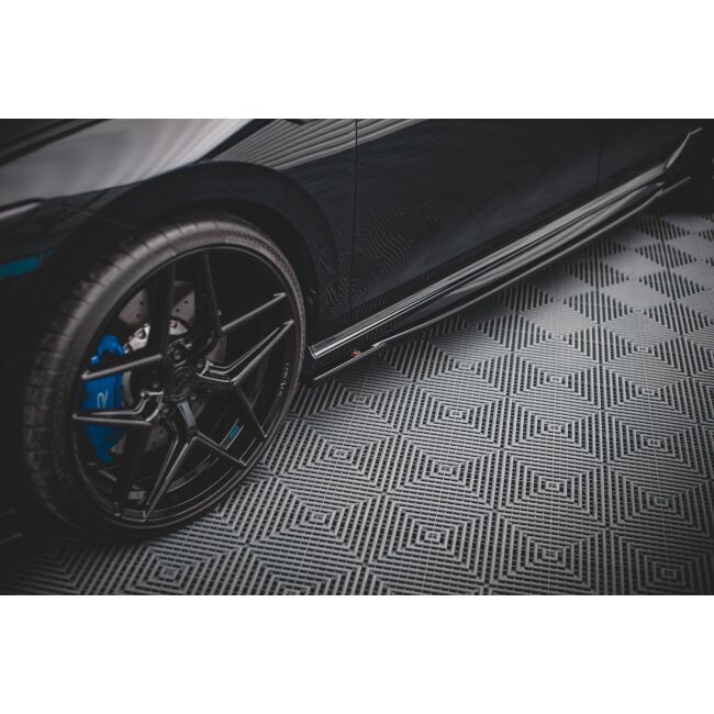 Maxton Design Seitenschweller Ansatz für V.1 / V1 für Volkswagen Golf R Mk8 schwarz Hochglanz