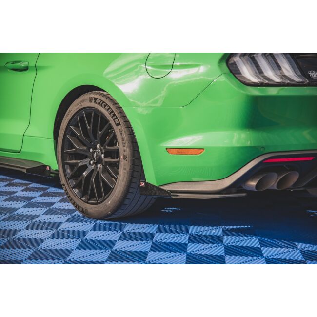 Maxton Design Street Pro Heck Ansatz Flaps Diffusor V.1 / V1 +Flaps für Ford Mustang GT Mk6 Facelift schwarz Hochglanz