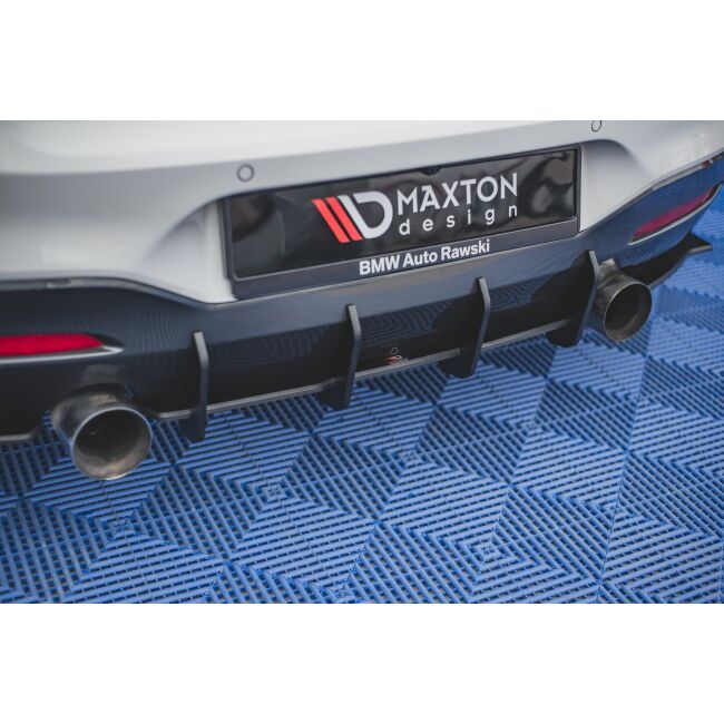 Maxton Design Robuste Racing Heckschürze V.3 / V3 für BMW M140i