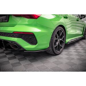 Maxton Design Hintere Seiten Flaps für Audi RS3 Limousine 8Y schwarz Hochglanz